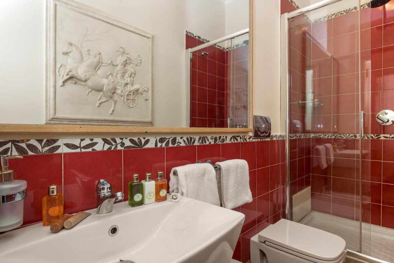 Luxury Apt With Colosseum View Apartamento *
