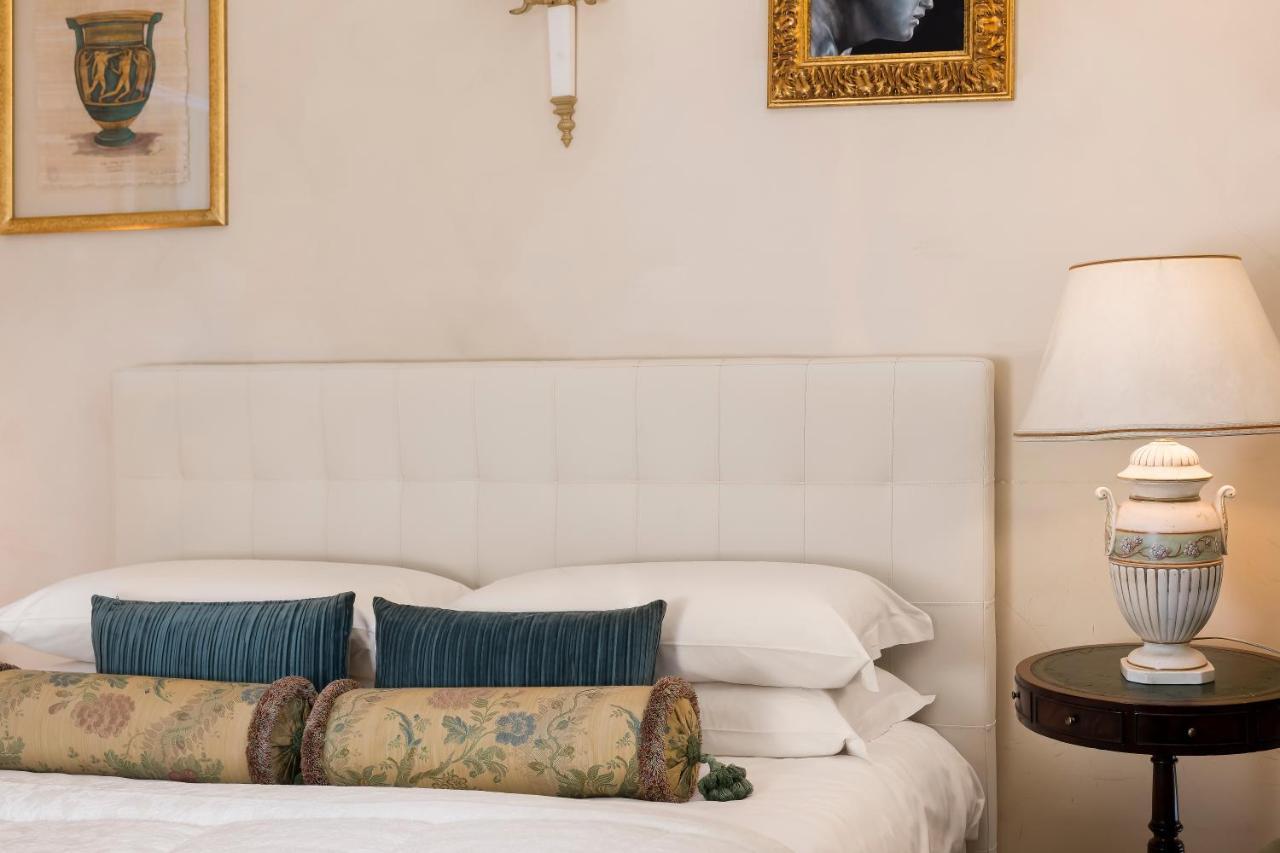Luxury With Colosseum View Apartment *